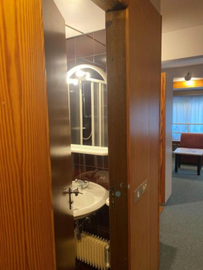 Residence Solaria, Albarè, Marilleva 1400